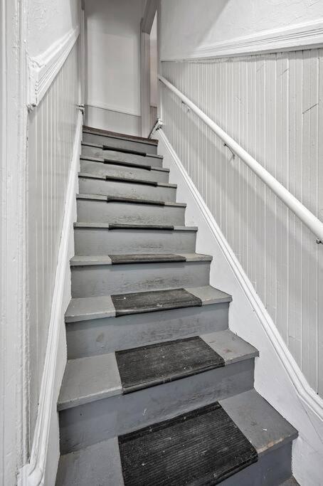 Center Of Little Italy #4 Apartment Кливланд Екстериор снимка