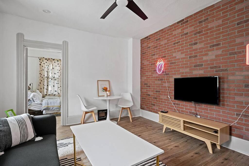 Center Of Little Italy #4 Apartment Кливланд Екстериор снимка