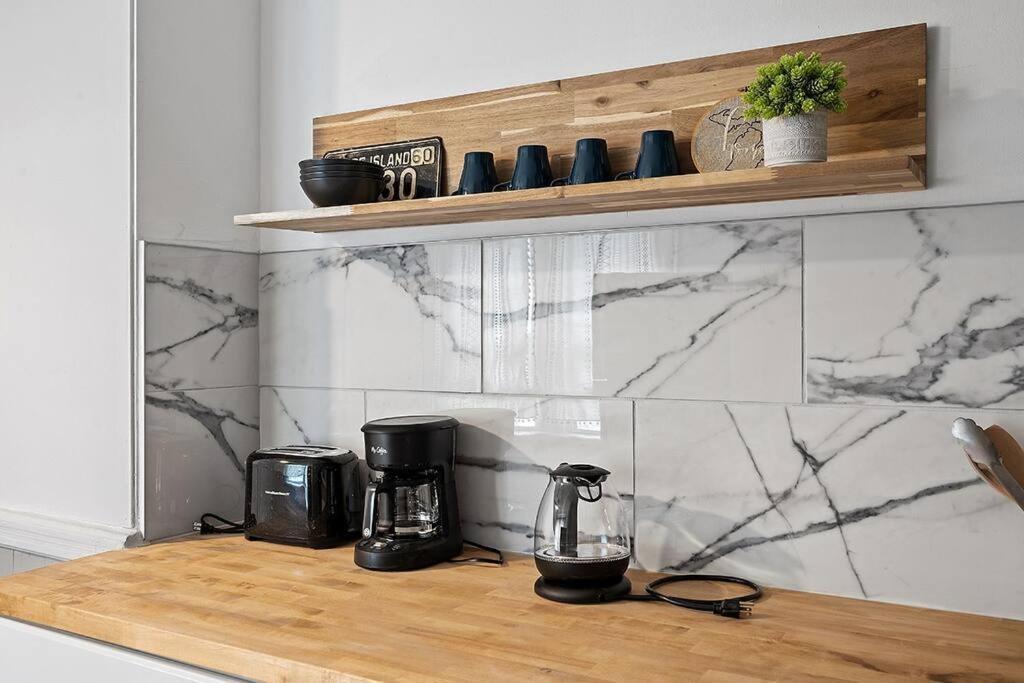 Center Of Little Italy #4 Apartment Кливланд Екстериор снимка